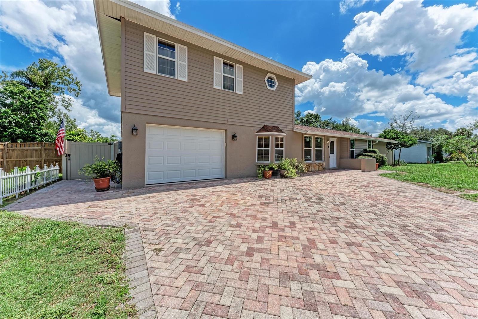 DE SOTO LAKES, SARASOTA, FL, 34235