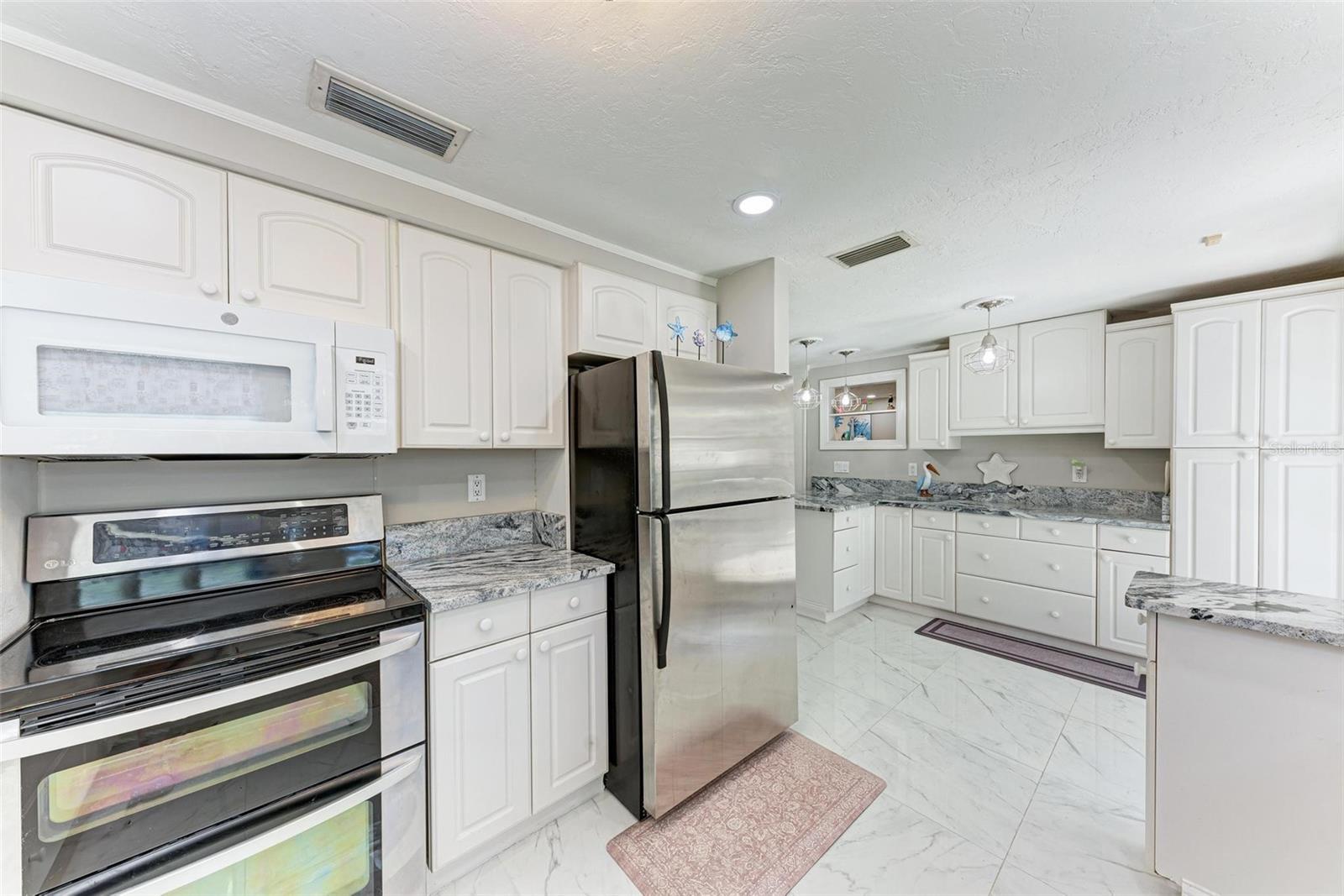 DE SOTO LAKES, SARASOTA, FL, 34235