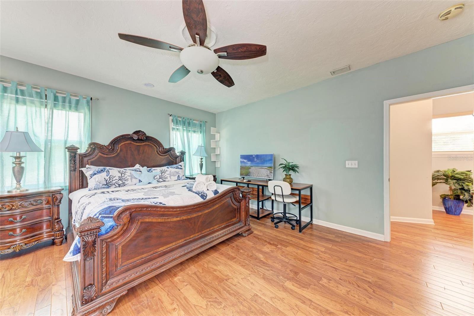 DE SOTO LAKES, SARASOTA, FL, 34235