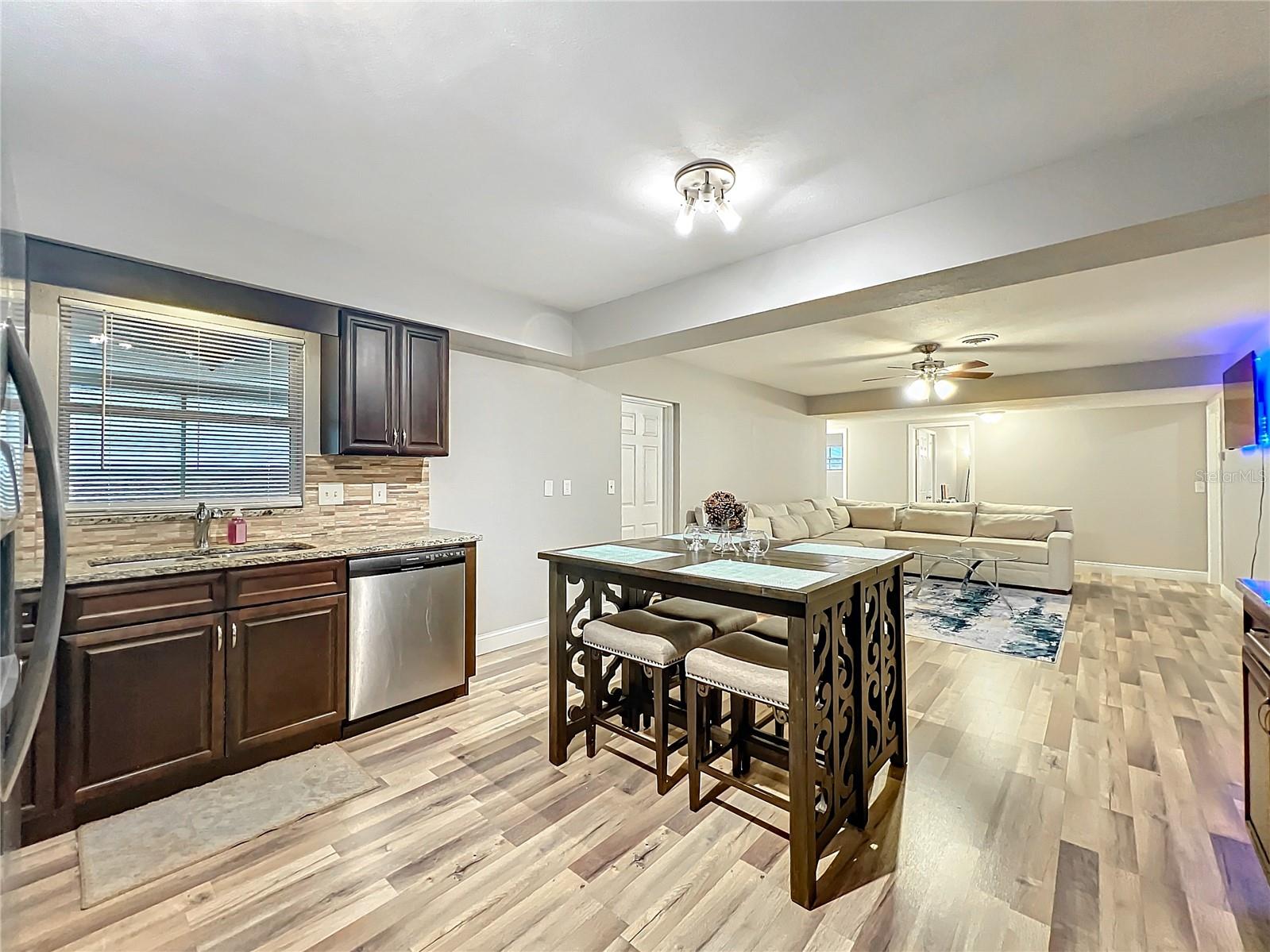 2805 GRASSMERE LN, ORLANDO, FL, 32808