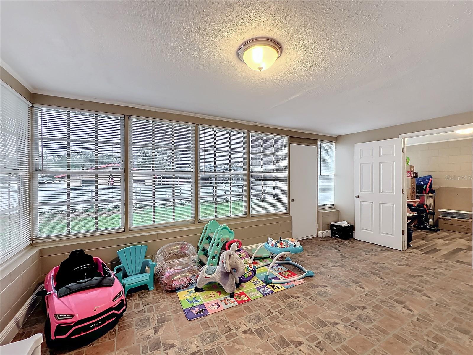 2805 GRASSMERE LN, ORLANDO, FL, 32808