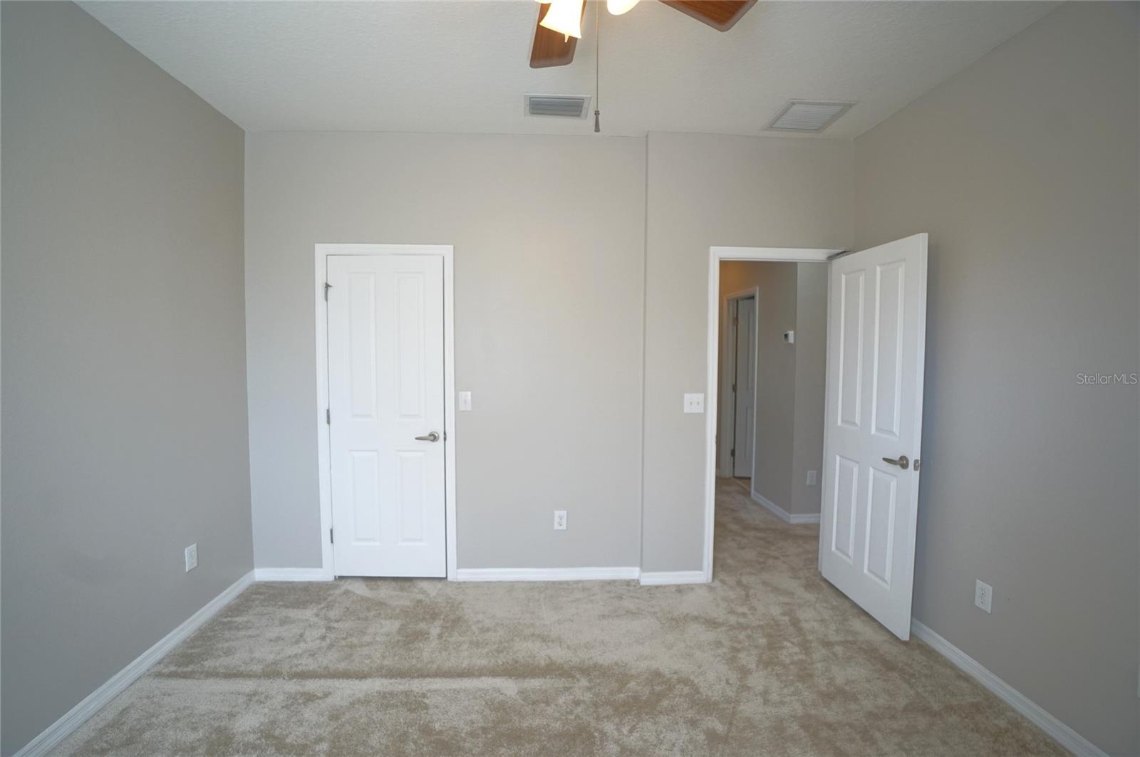 11554 FOUNTAINHEAD DR, TAMPA, FL, 33626