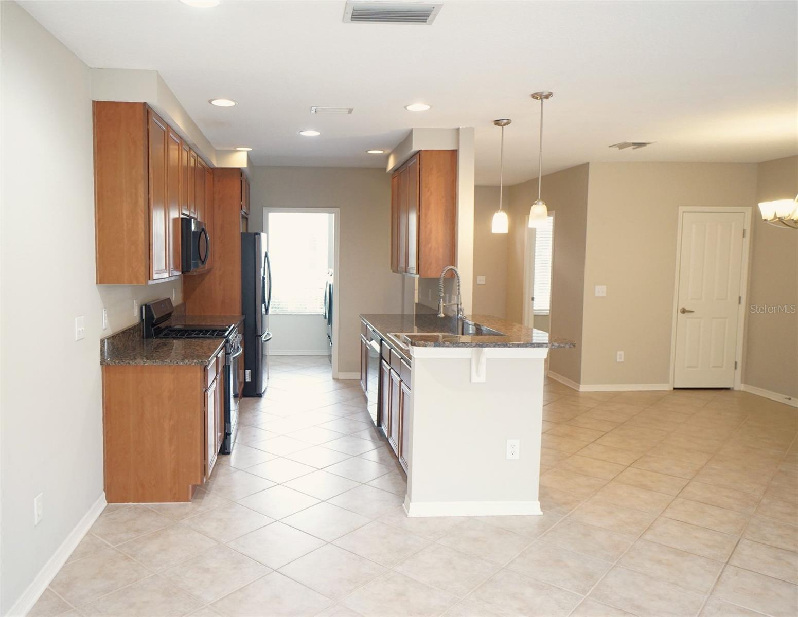 11554 FOUNTAINHEAD DR, TAMPA, FL, 33626