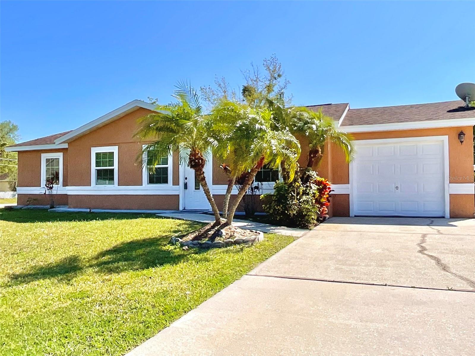 602 N DELMONTE CT, KISSIMMEE, FL, 34758