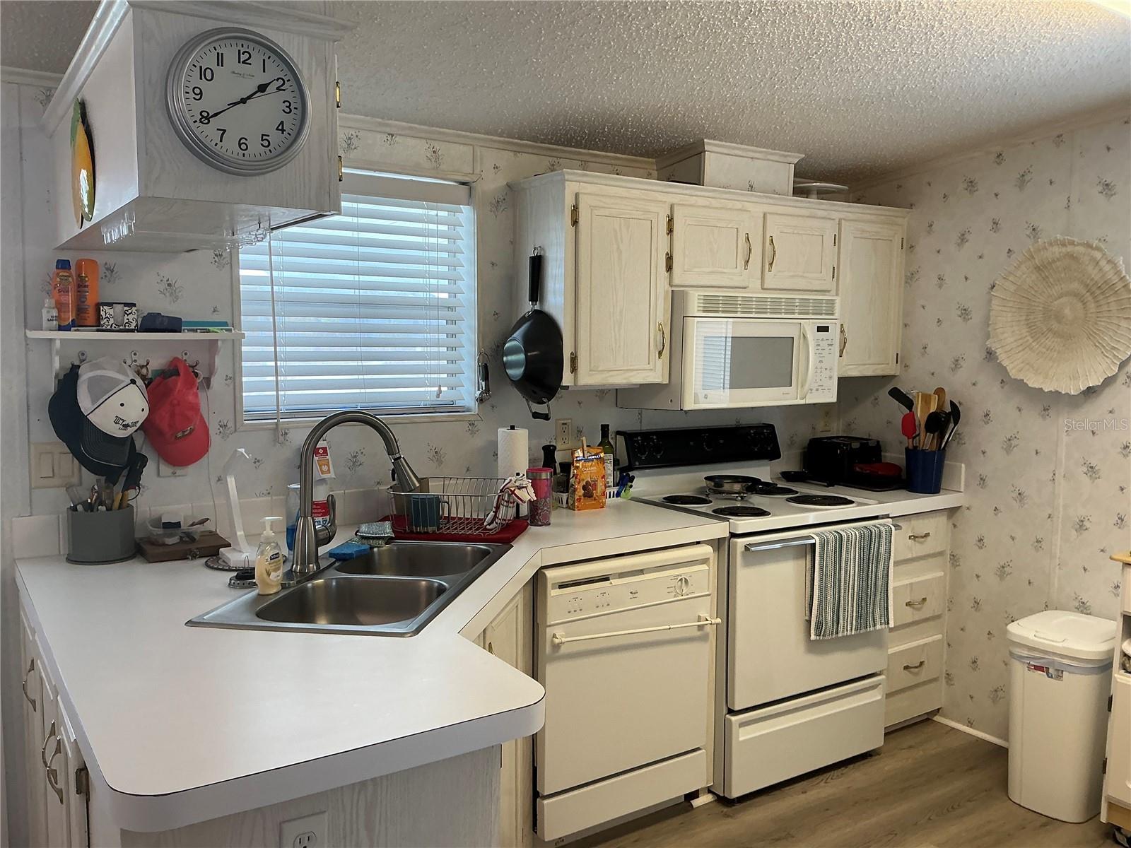 606 VILLAGE BLVD, FROSTPROOF, FL, 33843