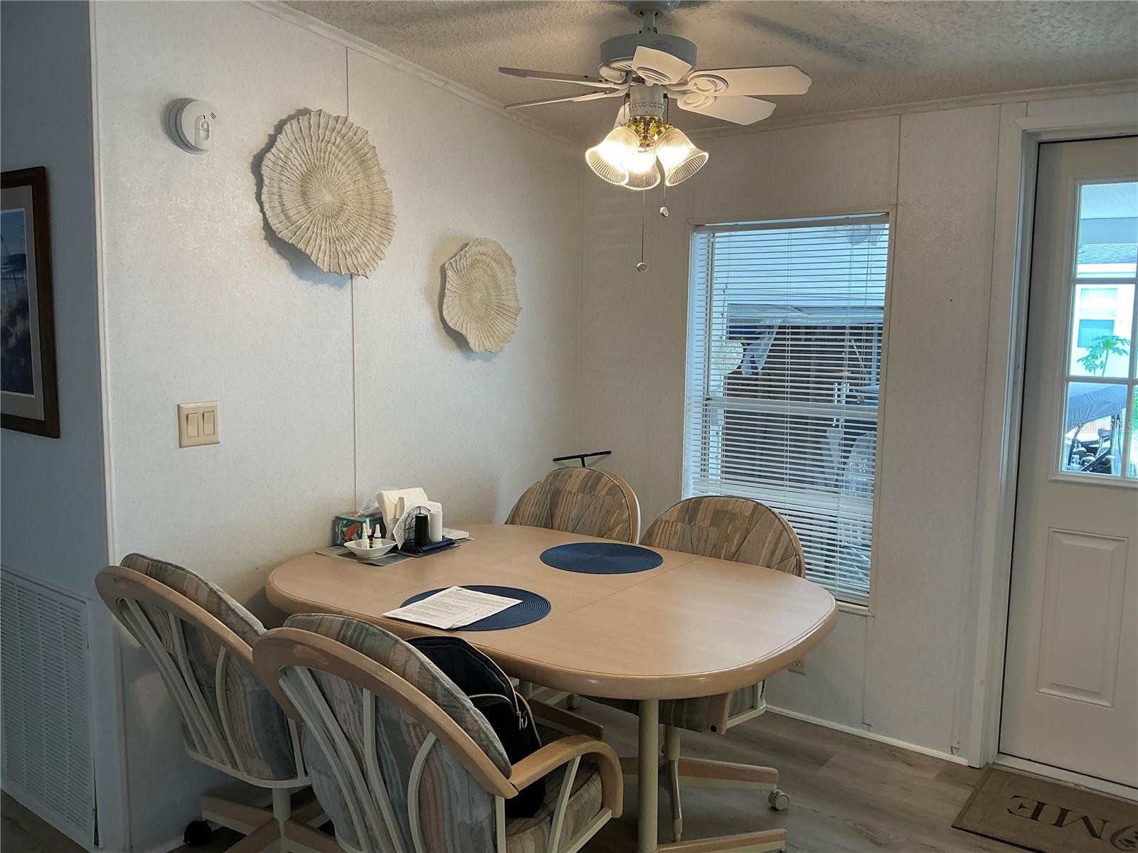 606 VILLAGE BLVD, FROSTPROOF, FL, 33843