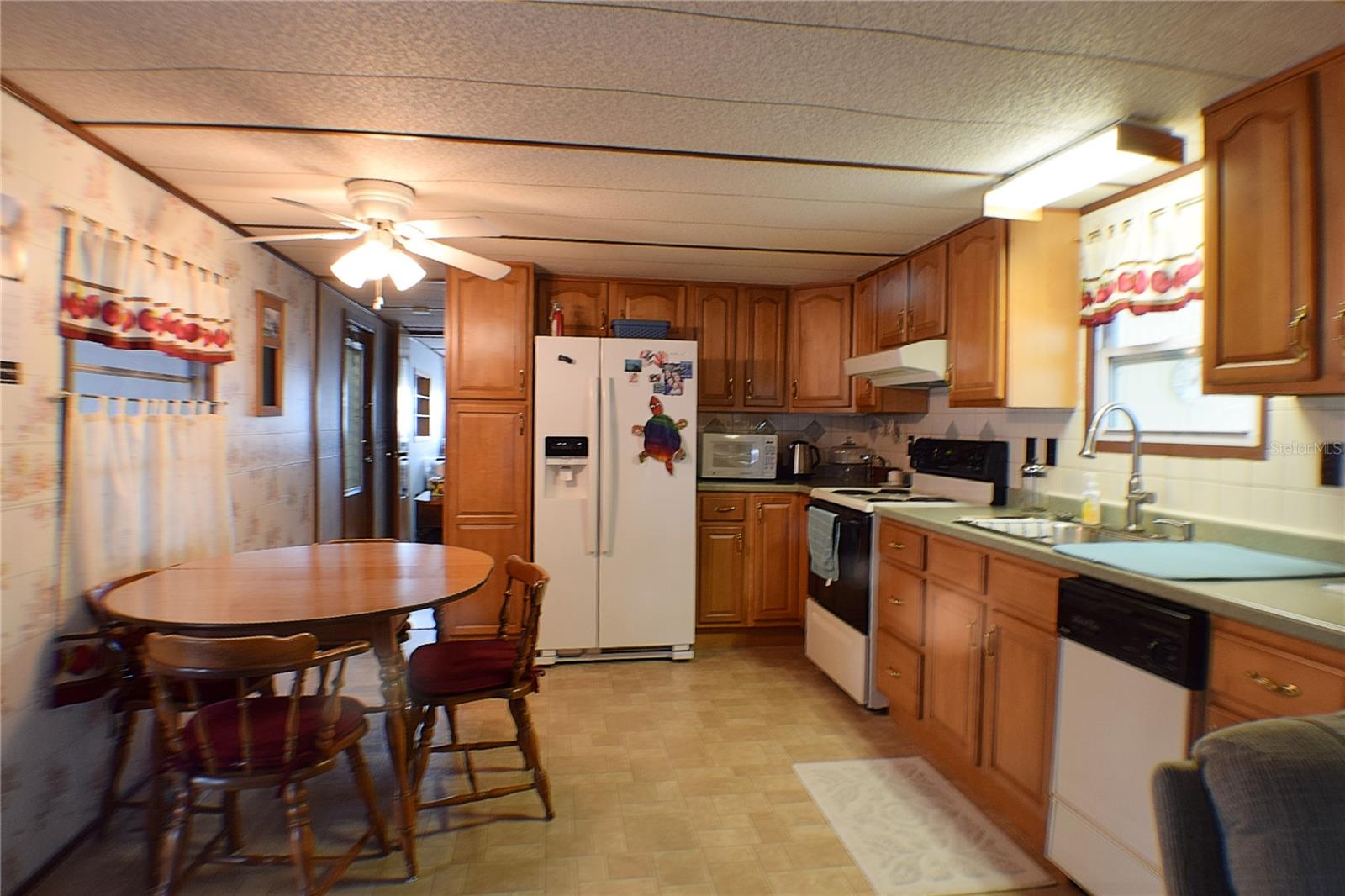 38526 REMORA AVE, ZEPHYRHILLS, FL, 33542
