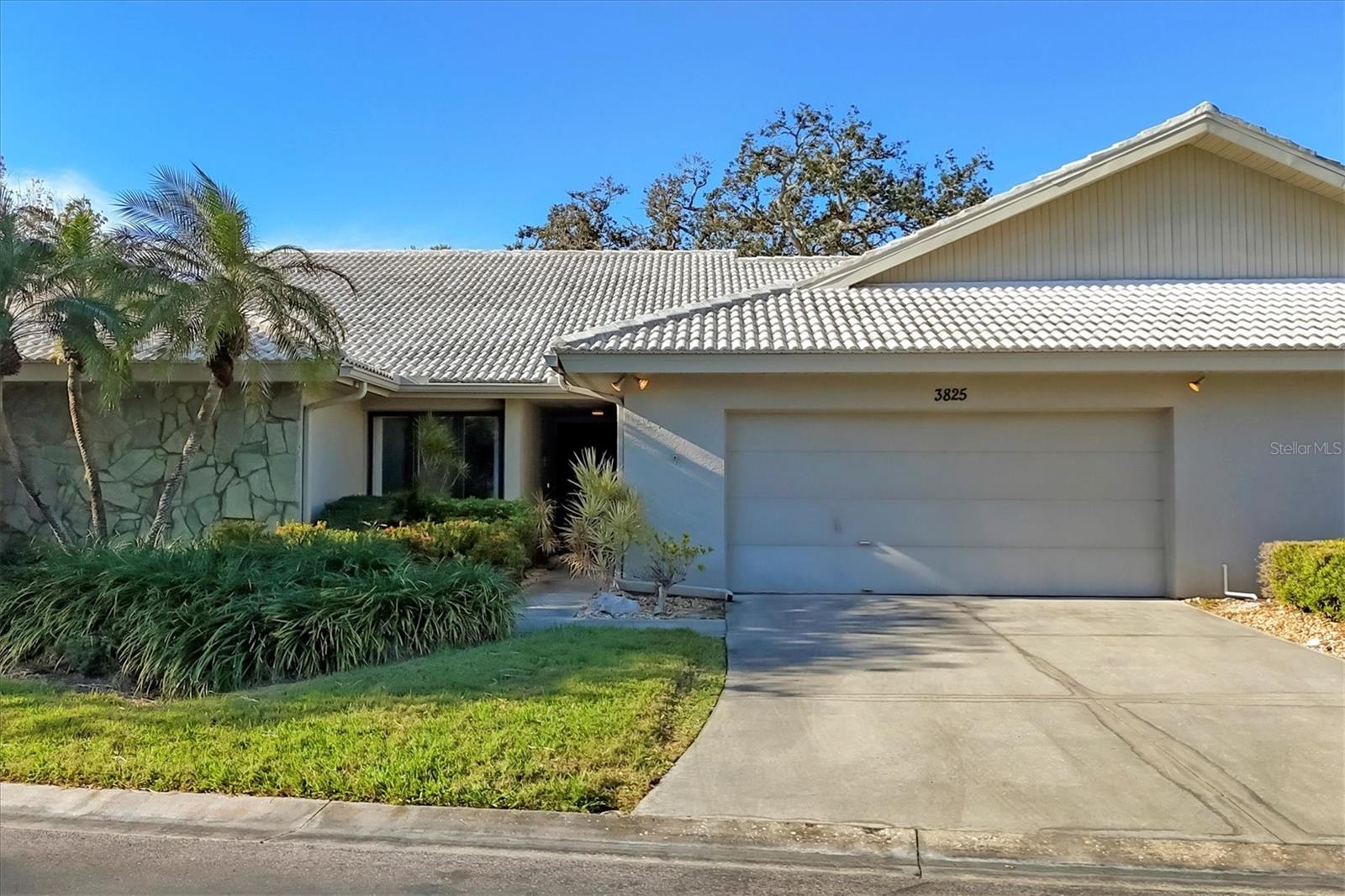 3825 WILSHIRE CIR #1, SARASOTA, FL, 34238