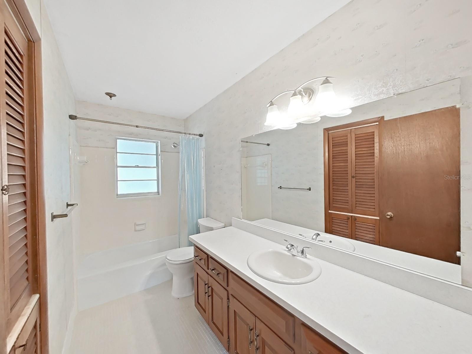 3404 HOEDT RD, TAMPA, FL, 33618