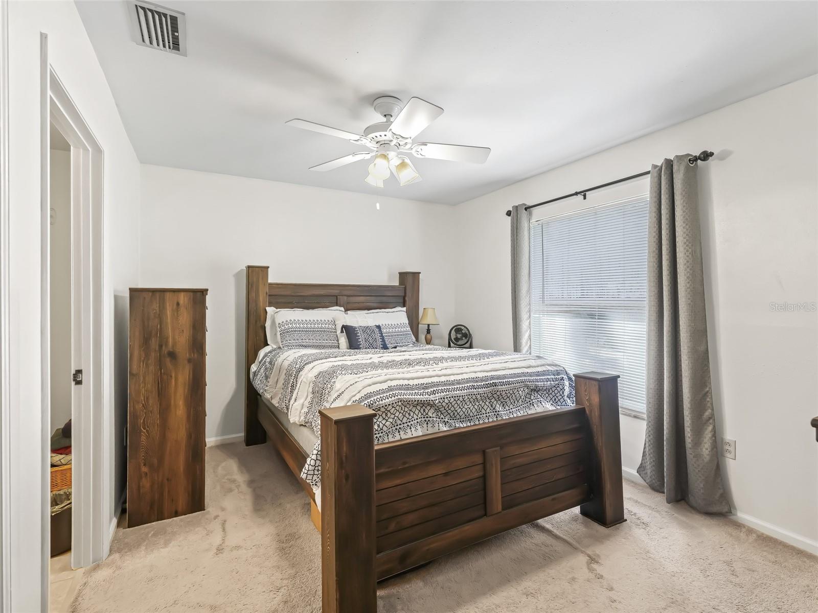 422 W HUNT AVE, BUSHNELL, FL, 33513