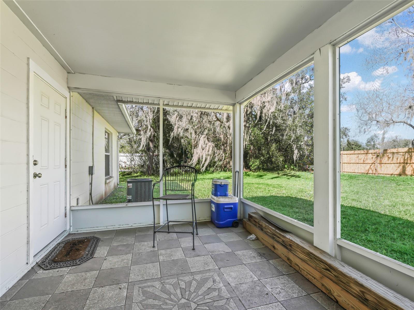 422 W HUNT AVE, BUSHNELL, FL, 33513