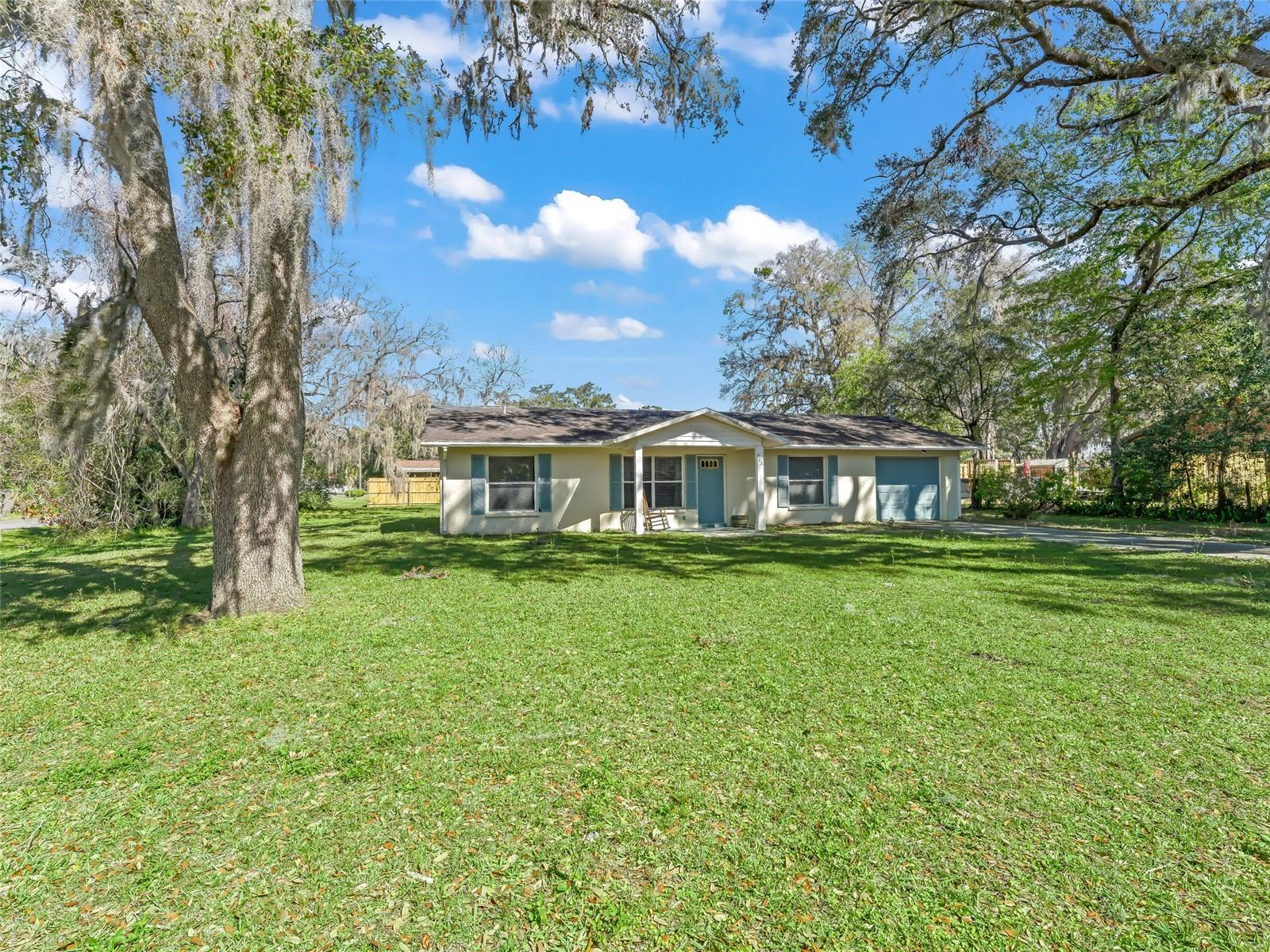 422 W HUNT AVE, BUSHNELL, FL, 33513