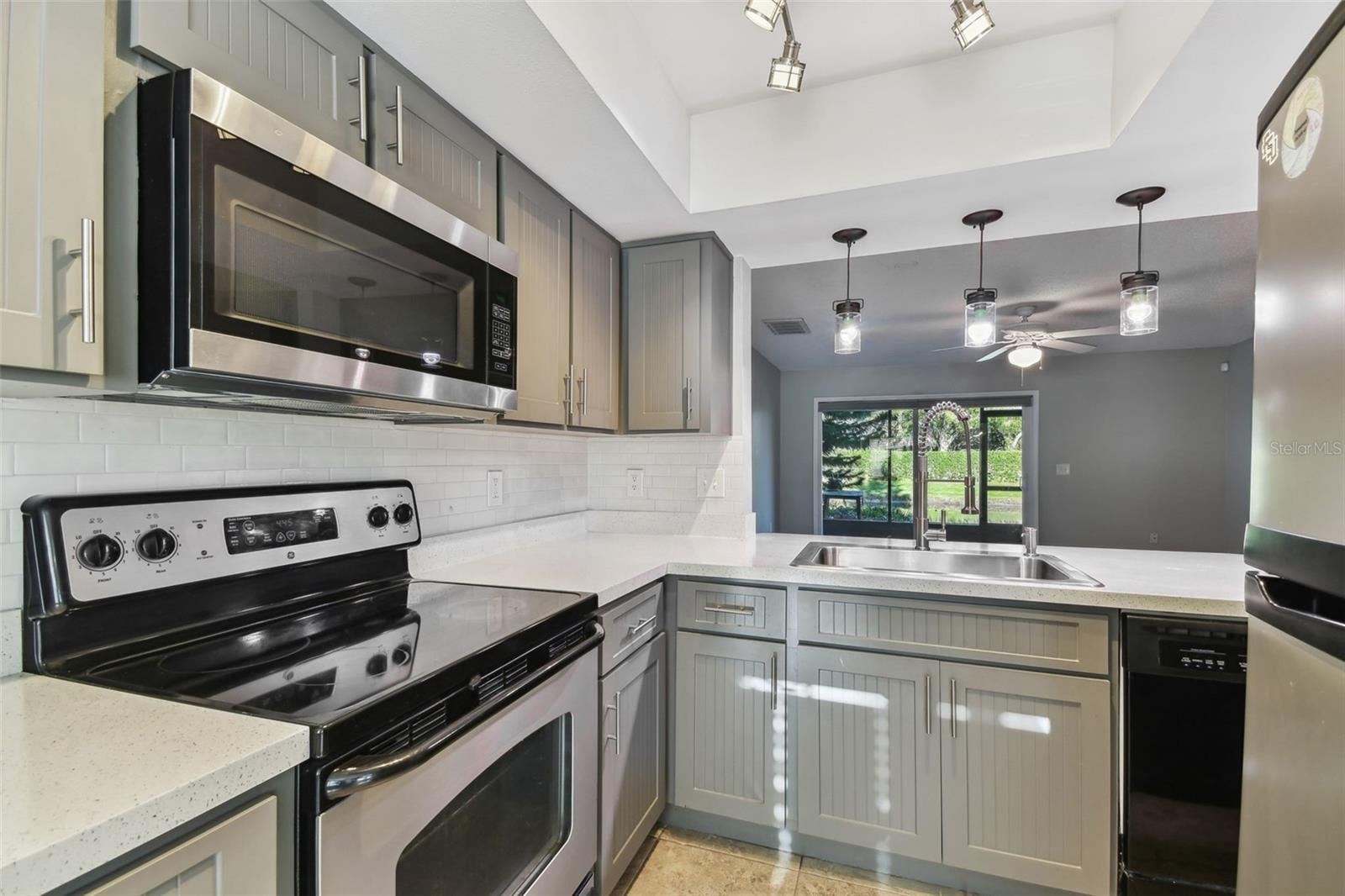 16519 BRIGADOON DRIVE, TAMPA, FL, 33618