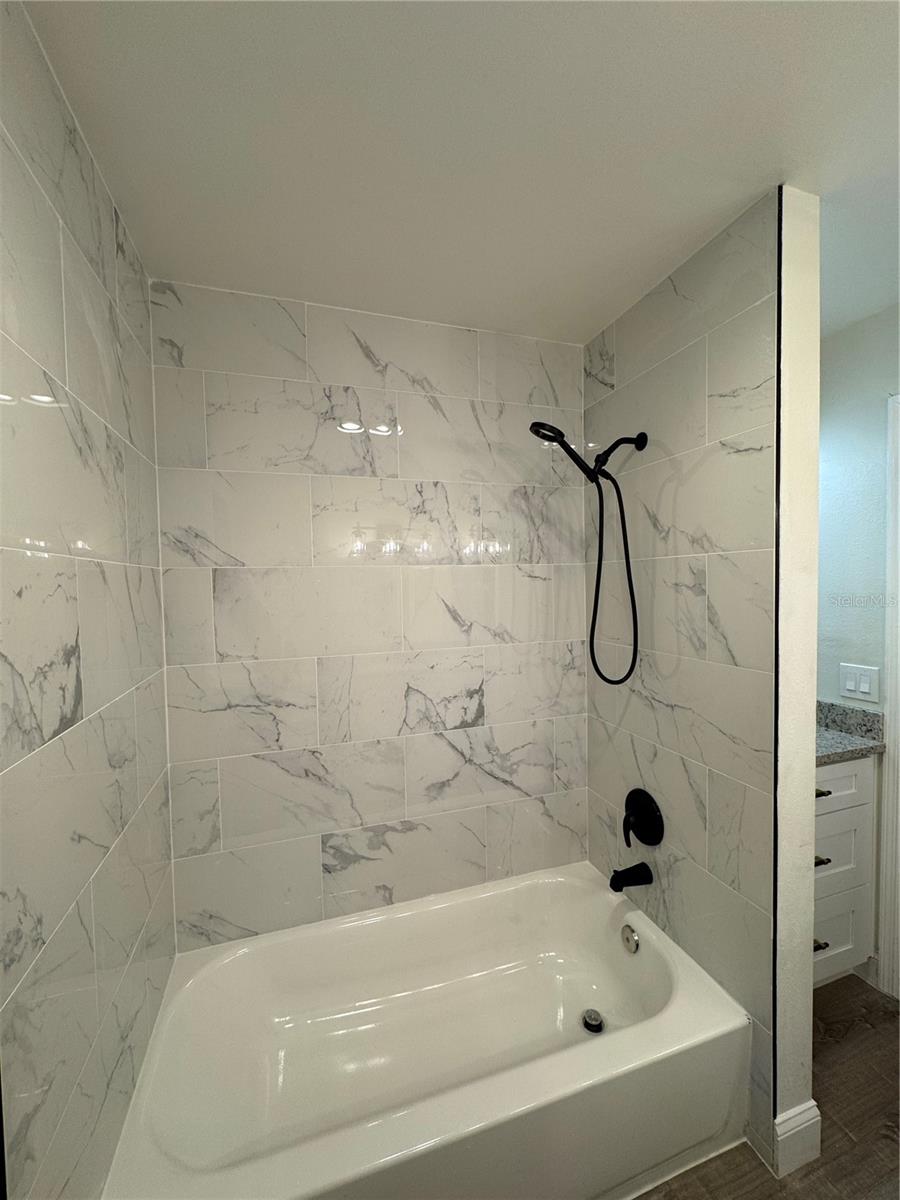 303 E FOUNTAIN ST, FRUITLAND PARK, FL, 34731