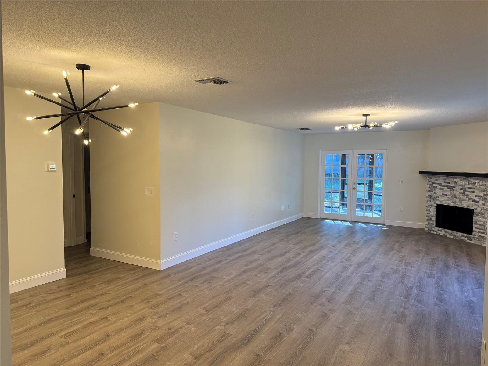 303 E FOUNTAIN ST, FRUITLAND PARK, FL, 34731
