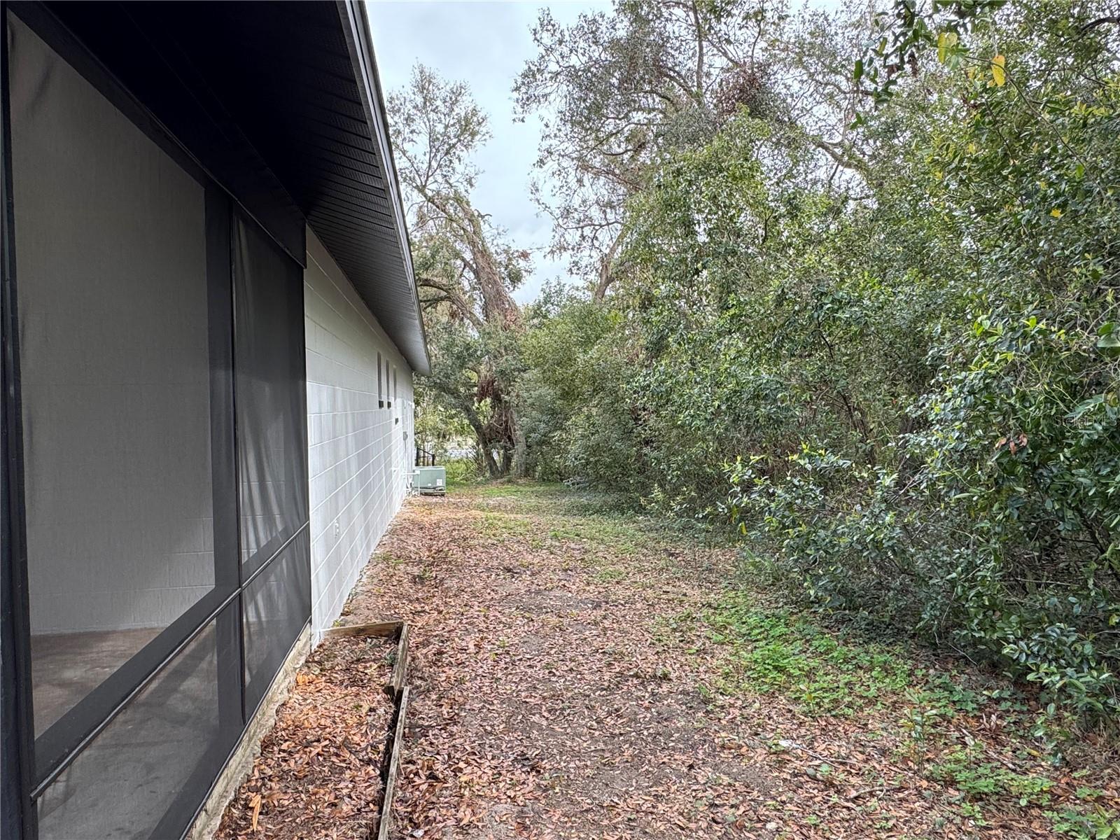 303 E FOUNTAIN ST, FRUITLAND PARK, FL, 34731