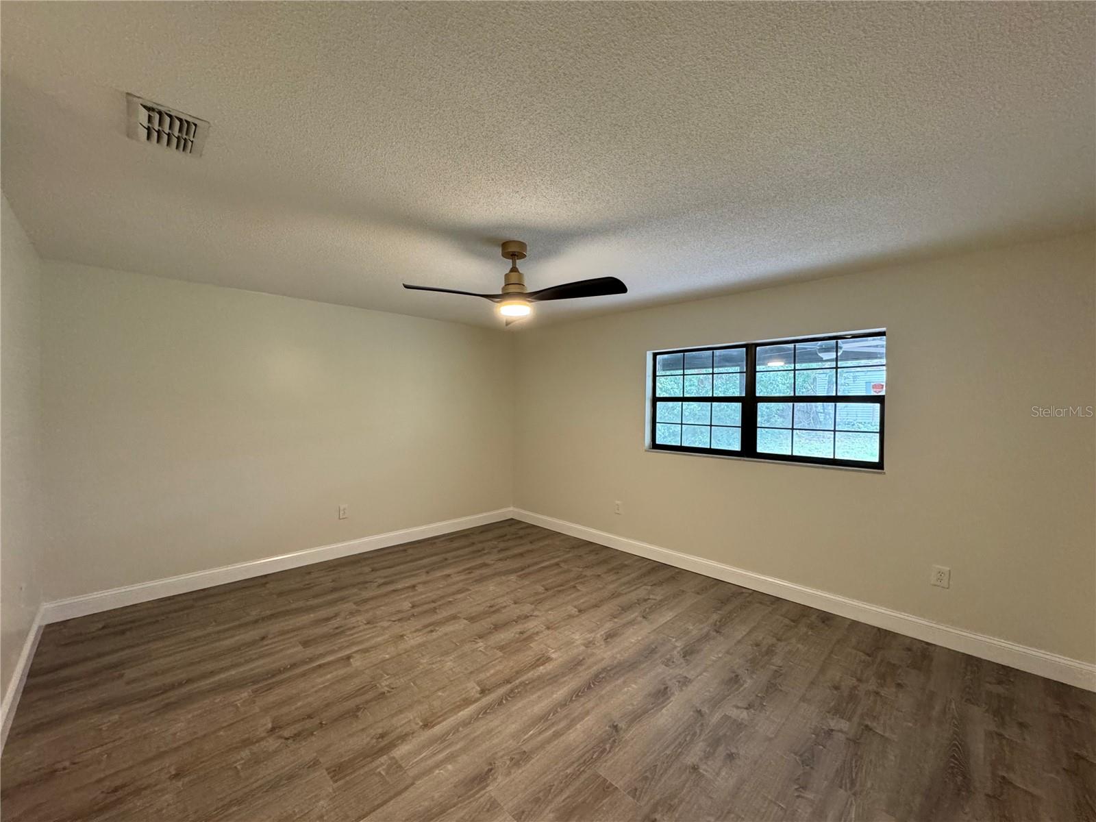 303 E FOUNTAIN ST, FRUITLAND PARK, FL, 34731