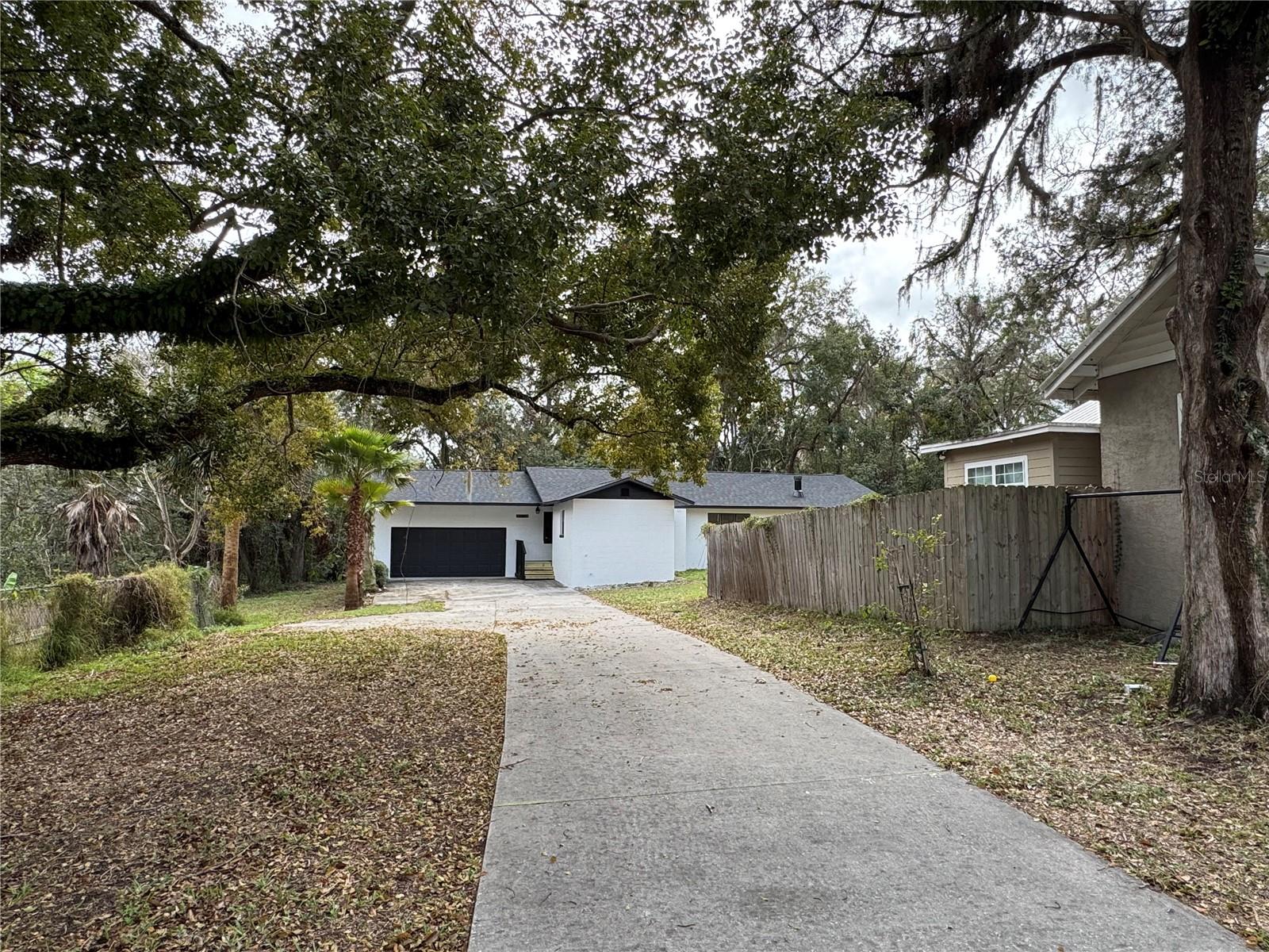 303 E FOUNTAIN ST, FRUITLAND PARK, FL, 34731