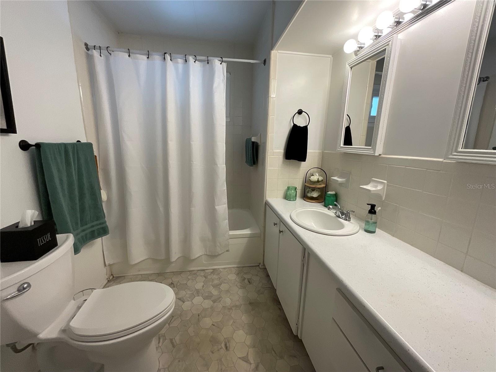 9900 ULMERTON RD #236, LARGO, FL, 33771