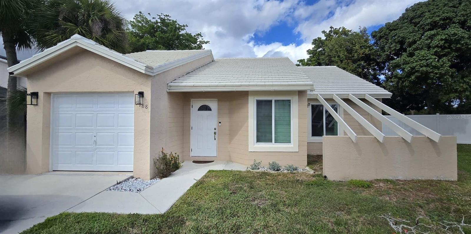 5788 STRAWBERRY LAKES CIR, LAKE WORTH, FL, 33463