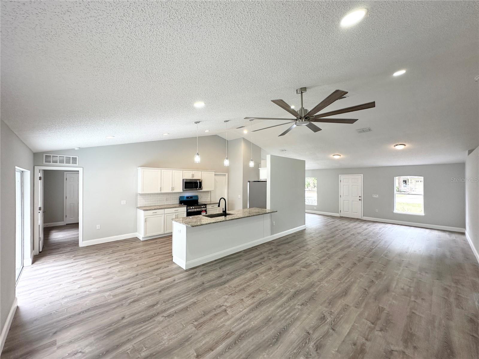 16 SEPTEMBER PL, PALM COAST, FL, 32164