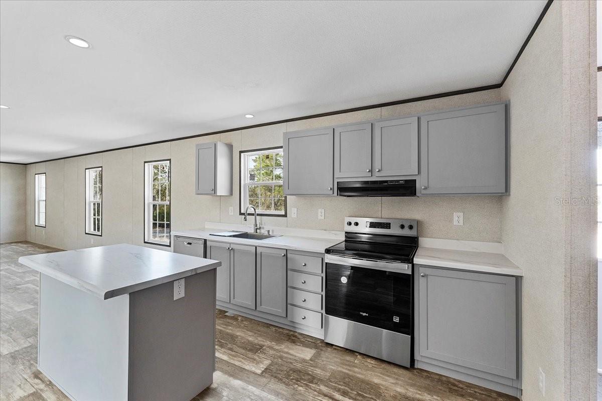 4491 ALLISON AVE, LAKE WALES, FL, 33859