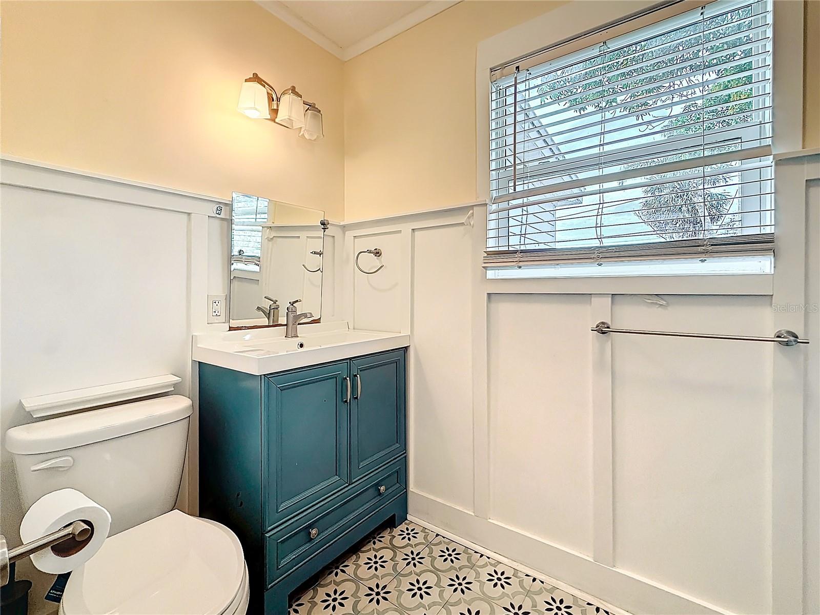 4827 7TH AVE N, ST PETERSBURG, FL, 33713