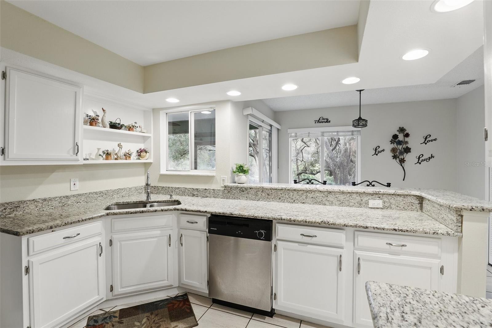 5849 GROVELINE DR, ORLANDO, FL, 32810