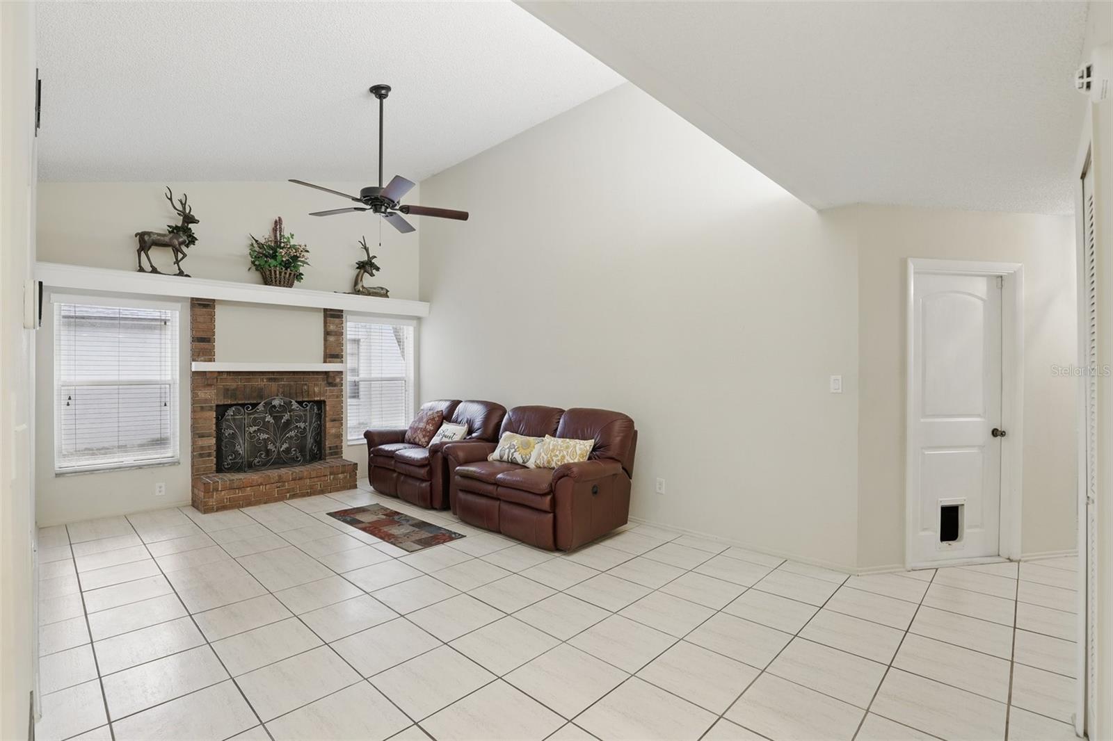 5849 GROVELINE DR, ORLANDO, FL, 32810