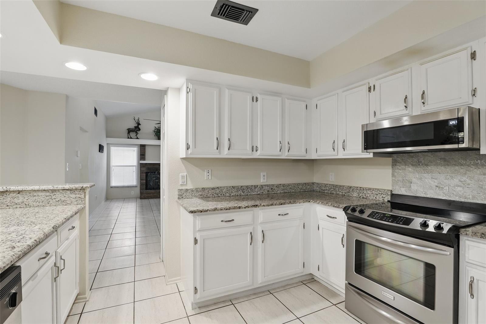 5849 GROVELINE DR, ORLANDO, FL, 32810
