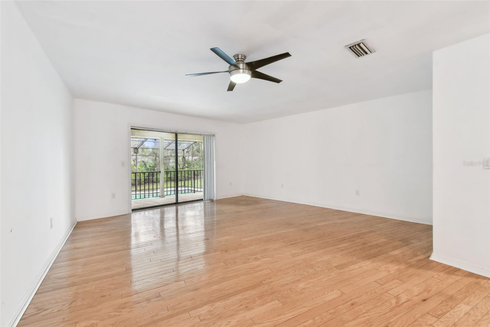 3255 MEADOW VIEW LN, PALM HARBOR, FL, 34683