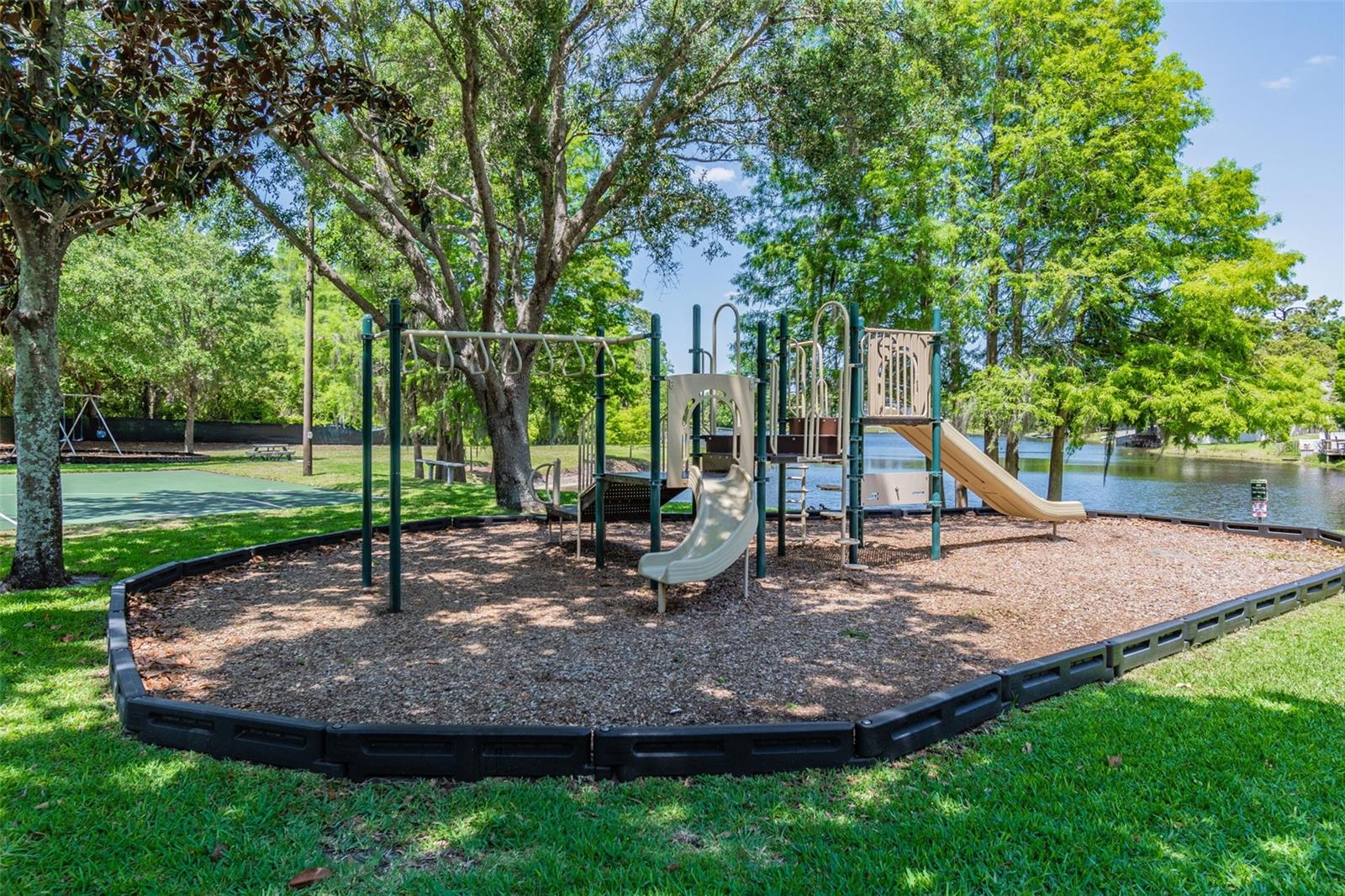 3255 MEADOW VIEW LN, PALM HARBOR, FL, 34683