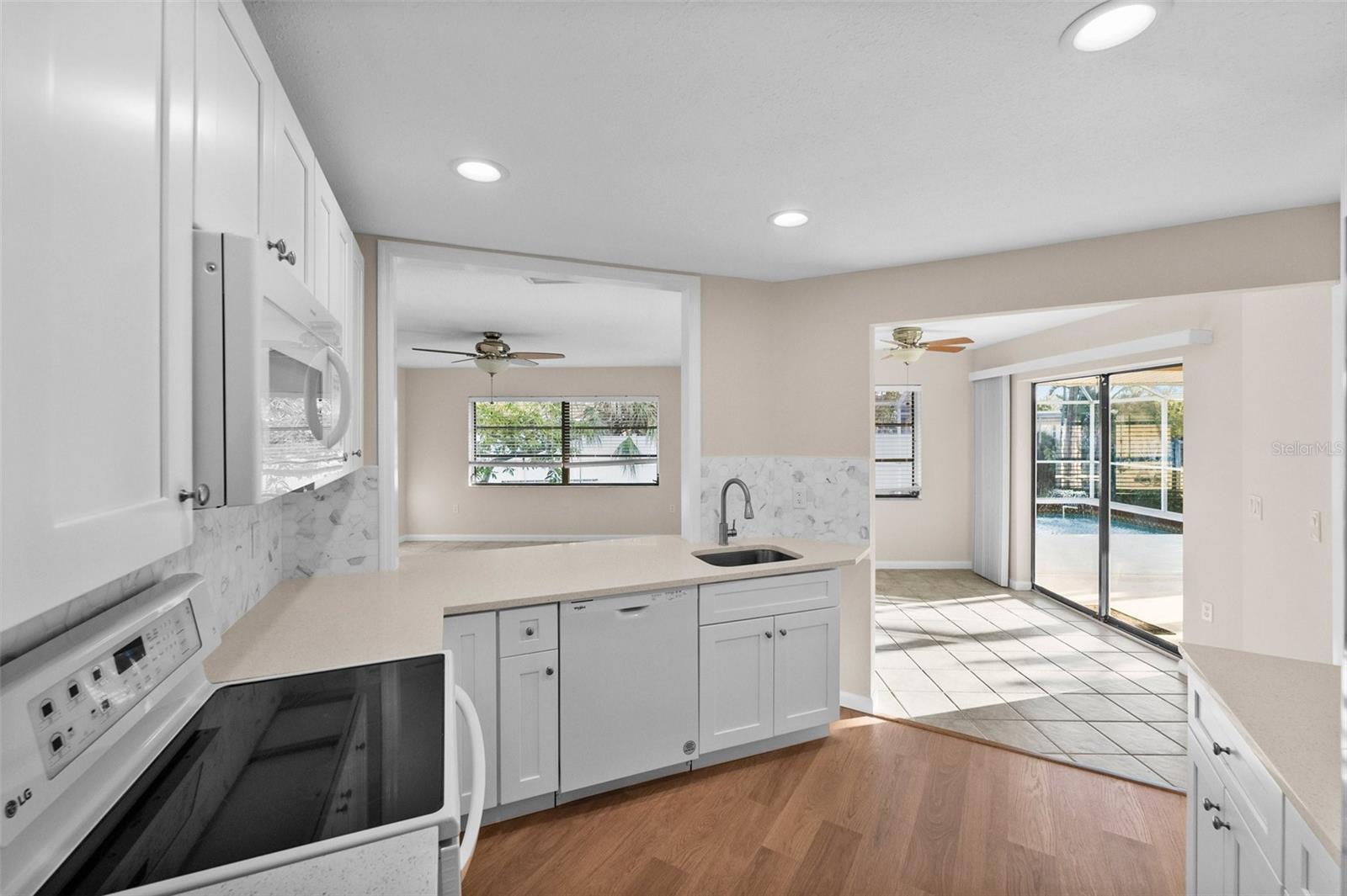 2209 BLACKWOOD DR, VENICE, FL, 34293