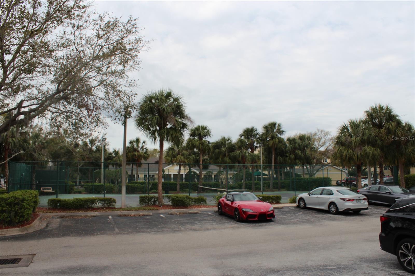 18415 BRIDLE CLUB DR, TAMPA, FL, 33647