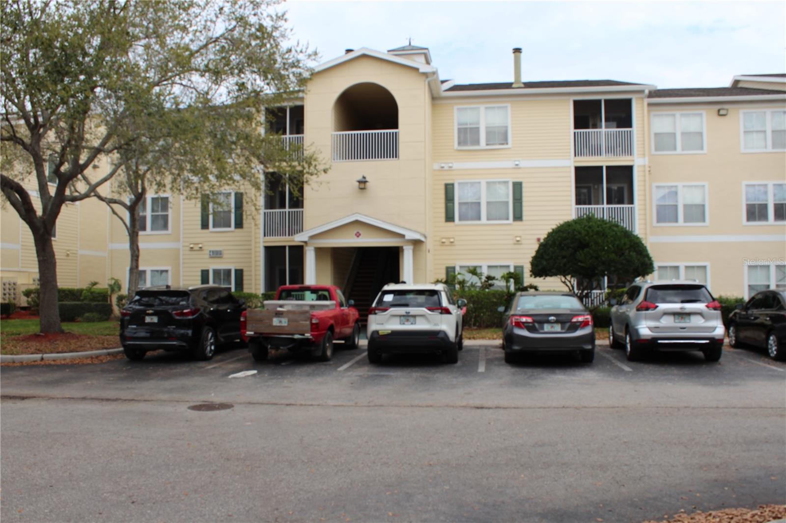 18415 BRIDLE CLUB DR, TAMPA, FL, 33647
