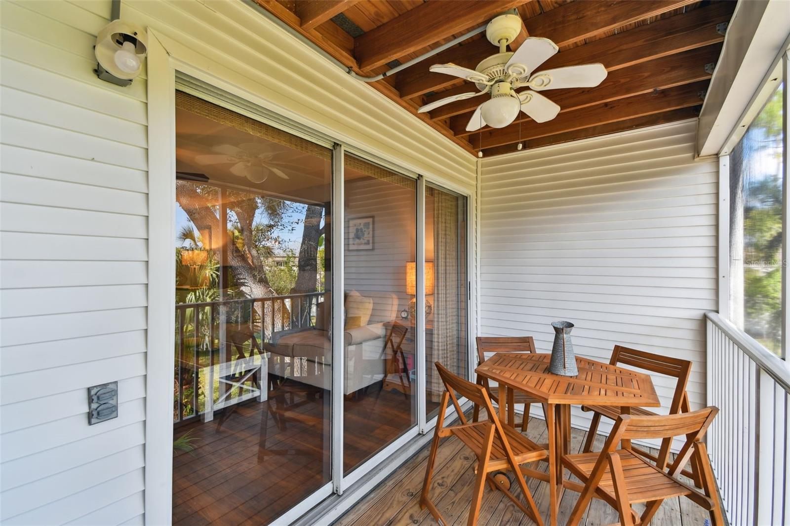 9770 INDIAN KEY TRL #102, SEMINOLE, FL, 33776