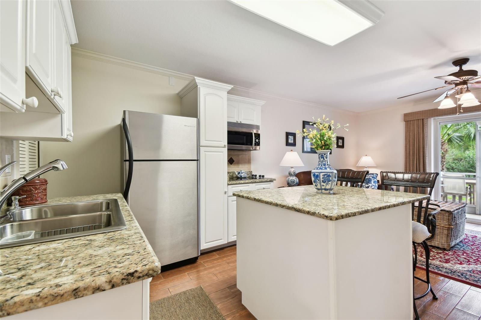 9770 INDIAN KEY TRL #102, SEMINOLE, FL, 33776