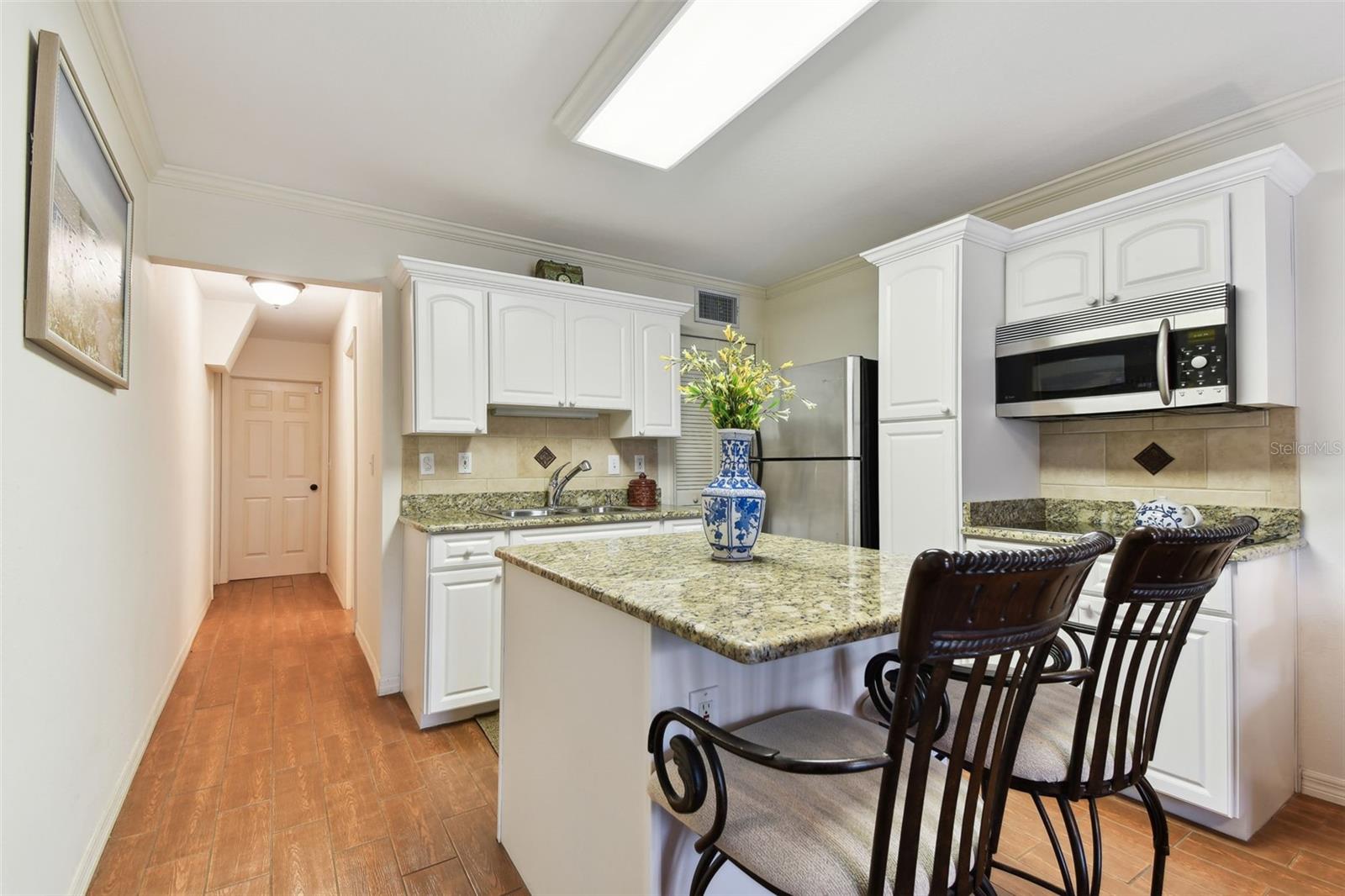 9770 INDIAN KEY TRL #102, SEMINOLE, FL, 33776