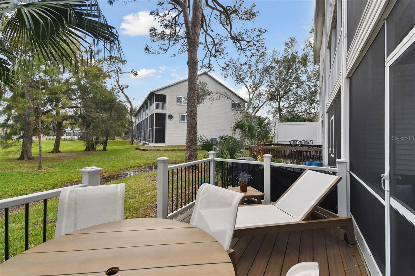 9770 INDIAN KEY TRL #102, SEMINOLE, FL, 33776