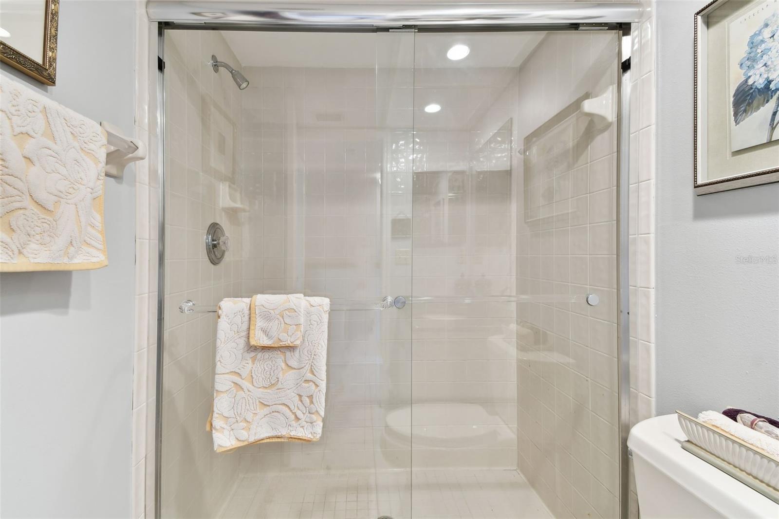 9770 INDIAN KEY TRL #102, SEMINOLE, FL, 33776
