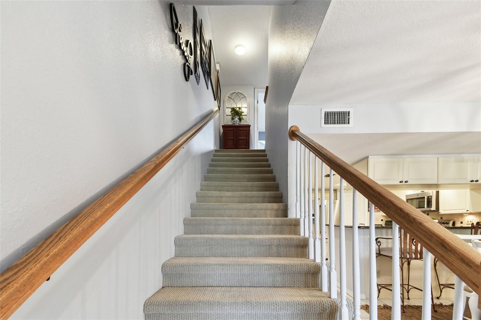 9770 INDIAN KEY TRL #102, SEMINOLE, FL, 33776