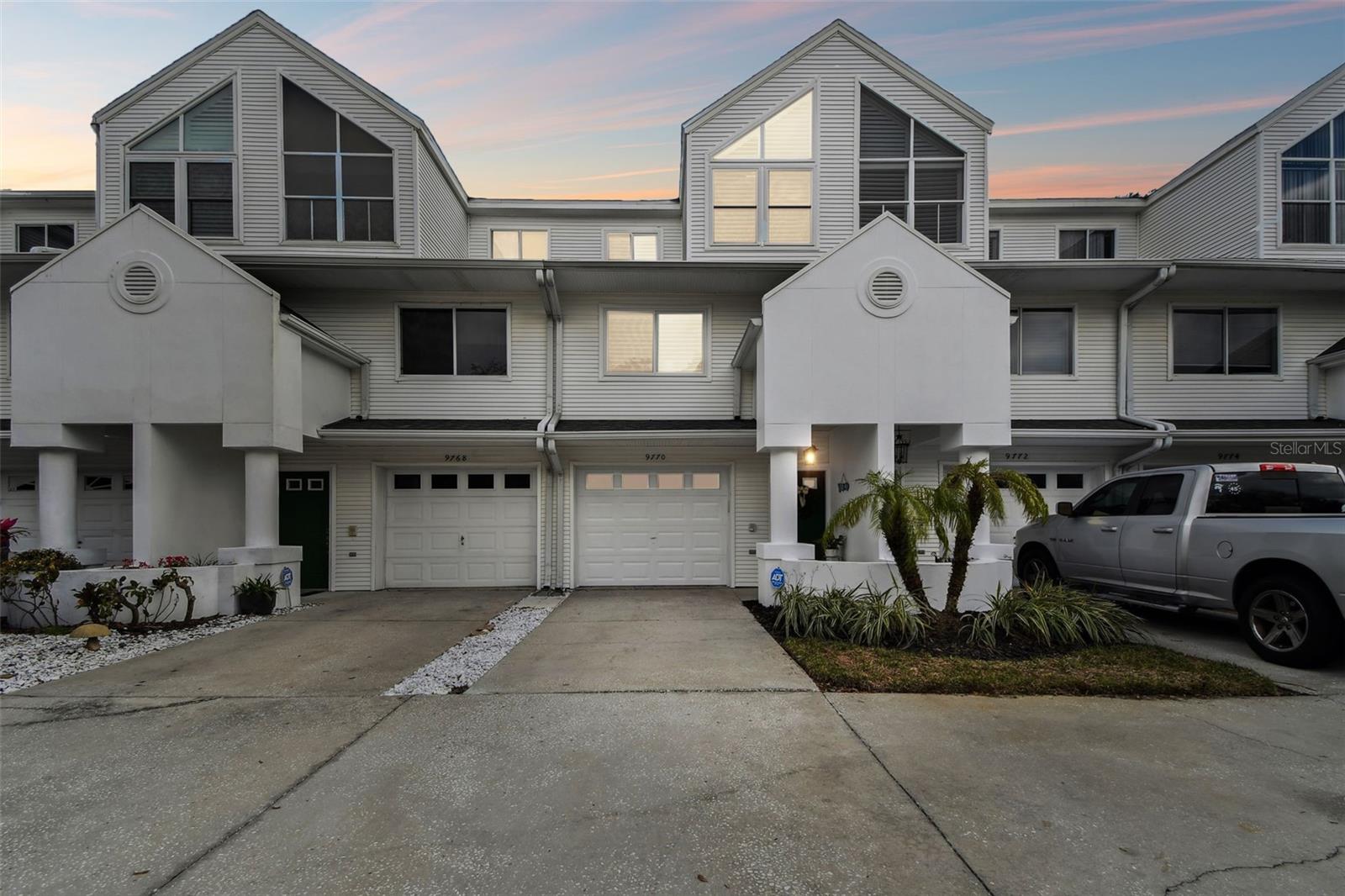 9770 INDIAN KEY TRL #102, SEMINOLE, FL, 33776