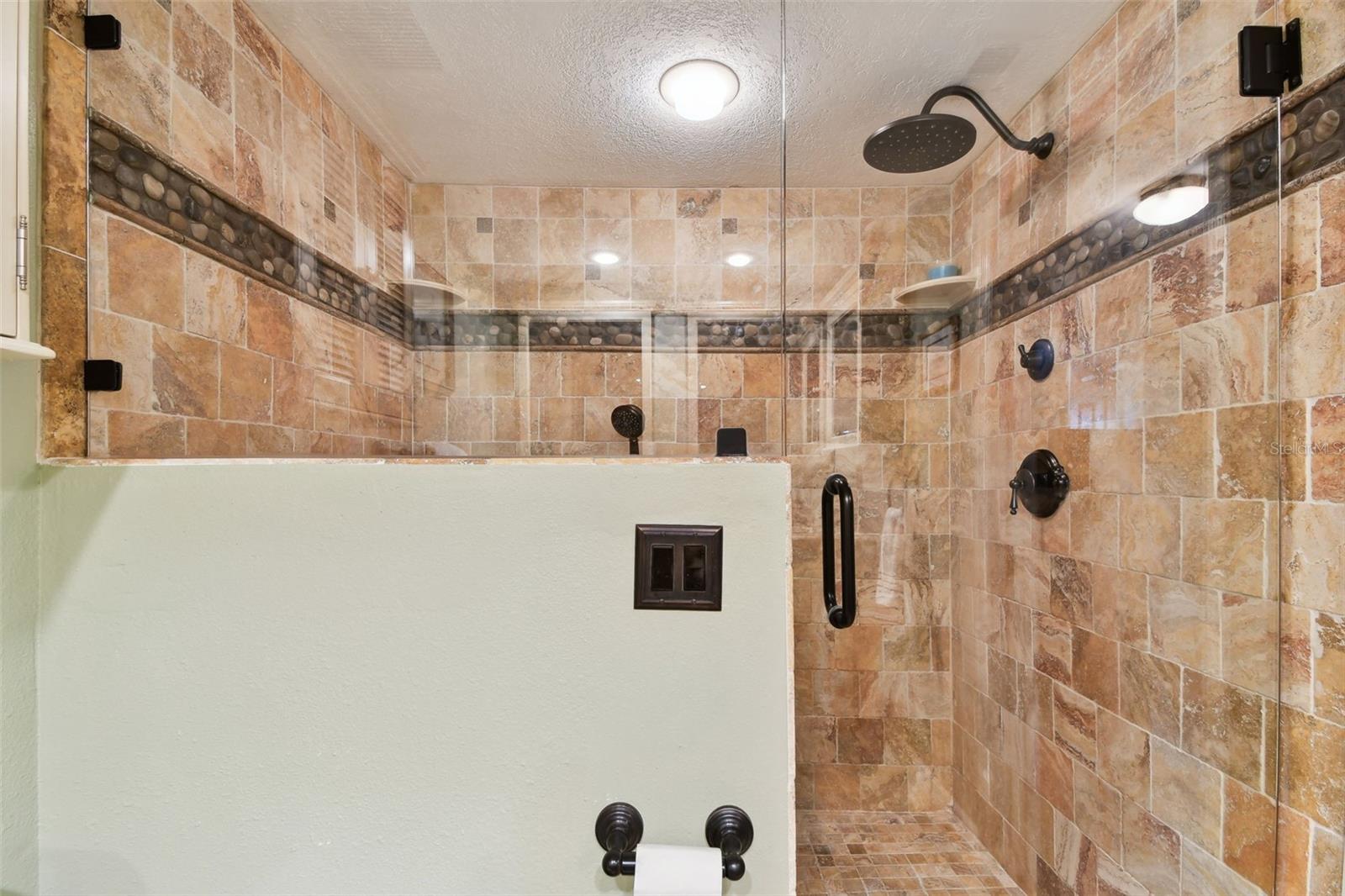 9770 INDIAN KEY TRL #102, SEMINOLE, FL, 33776