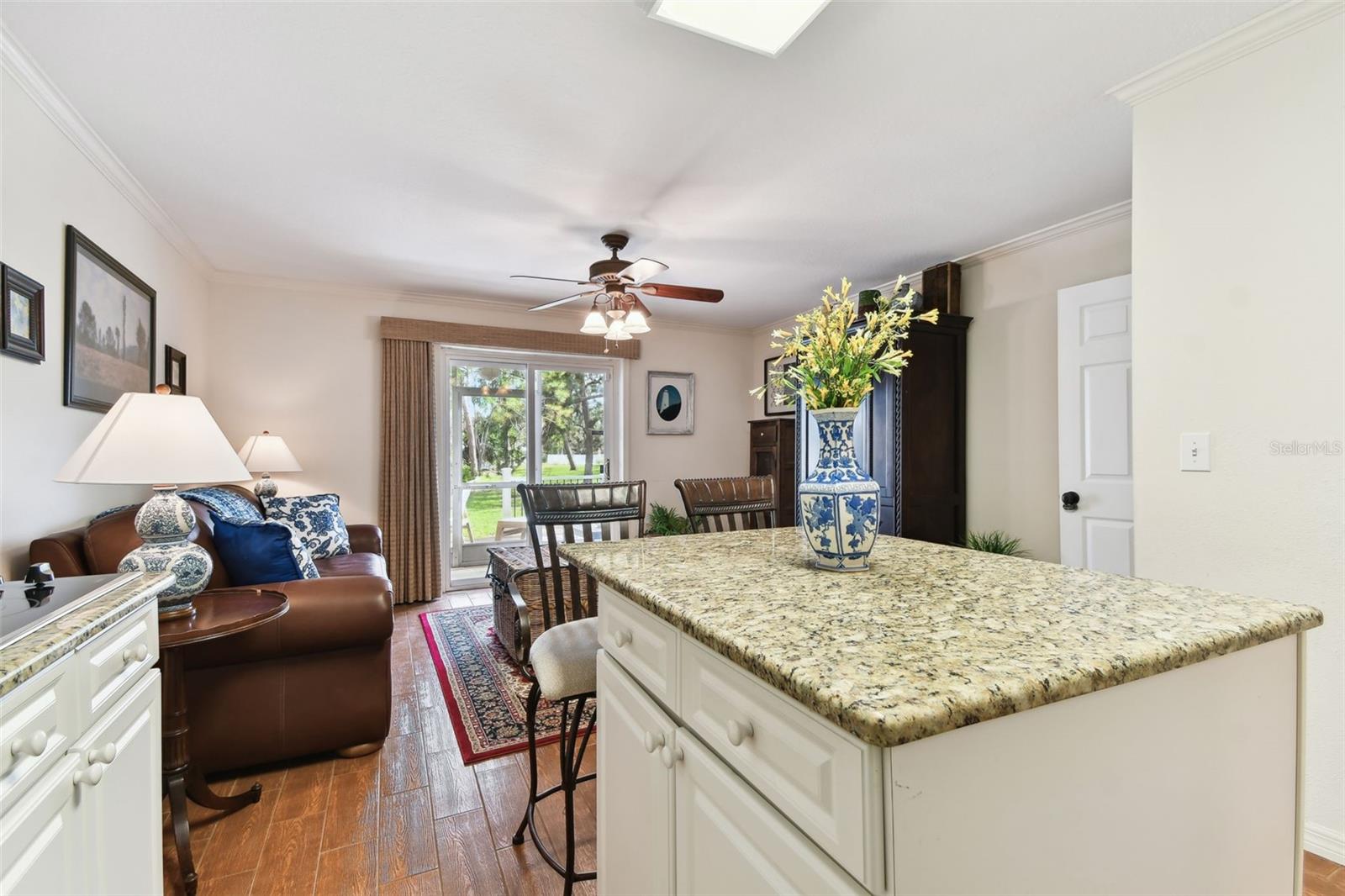 9770 INDIAN KEY TRL #102, SEMINOLE, FL, 33776