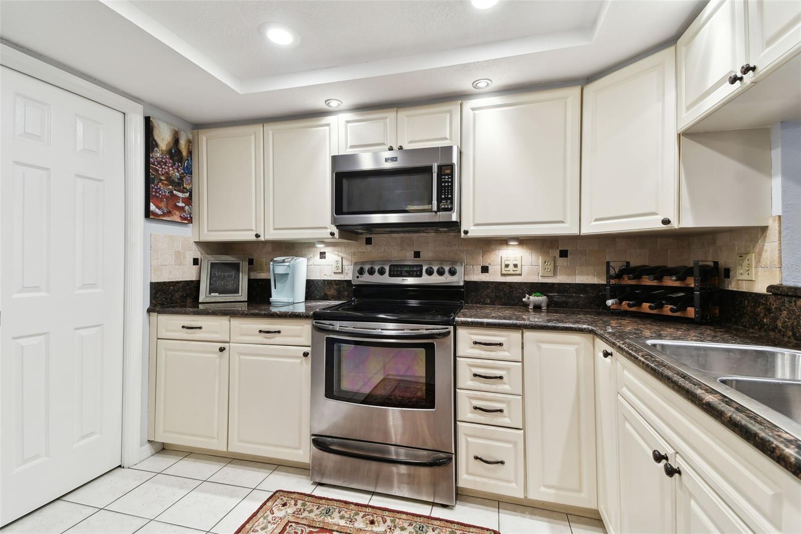 9770 INDIAN KEY TRL #102, SEMINOLE, FL, 33776
