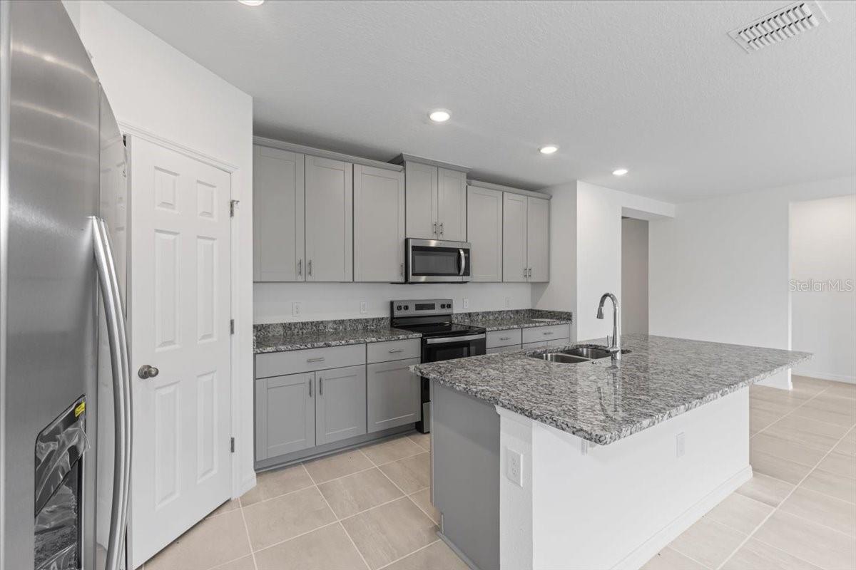 3190 VICEROY CT, POINCIANA, FL, 34759