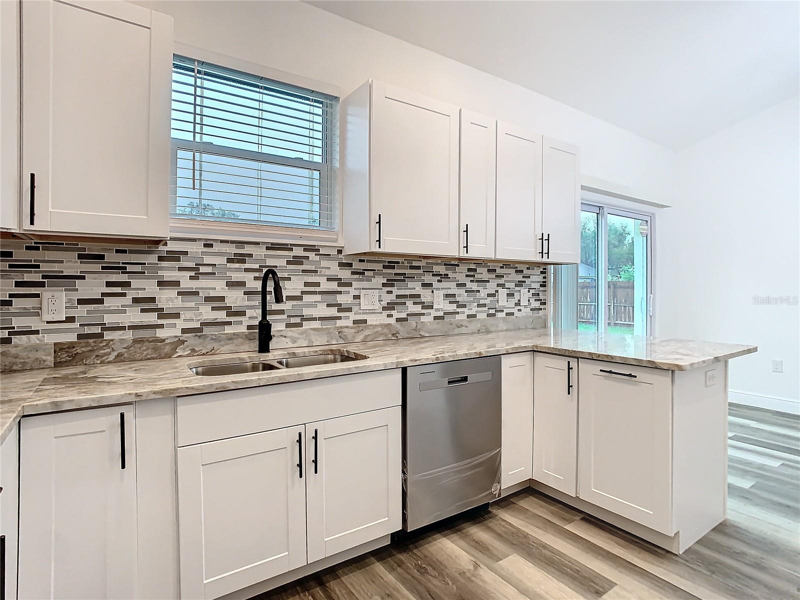 4908 E HANNA AVE, TAMPA, FL, 33610