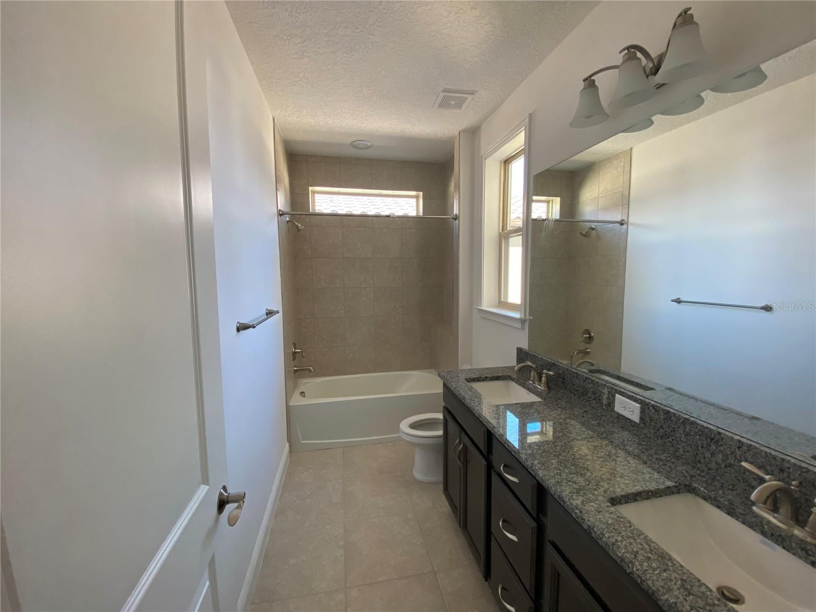 13021 BOTTESFORD DR, ORLANDO, FL, 32832