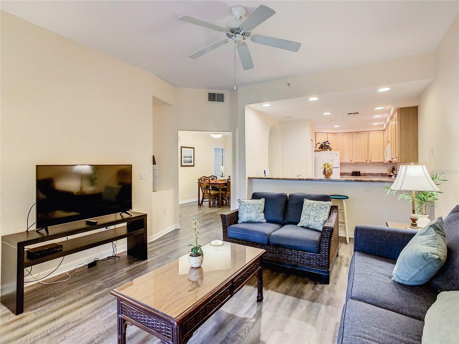 3050 PIRATES RETREAT CT #207, KISSIMMEE, FL, 34747