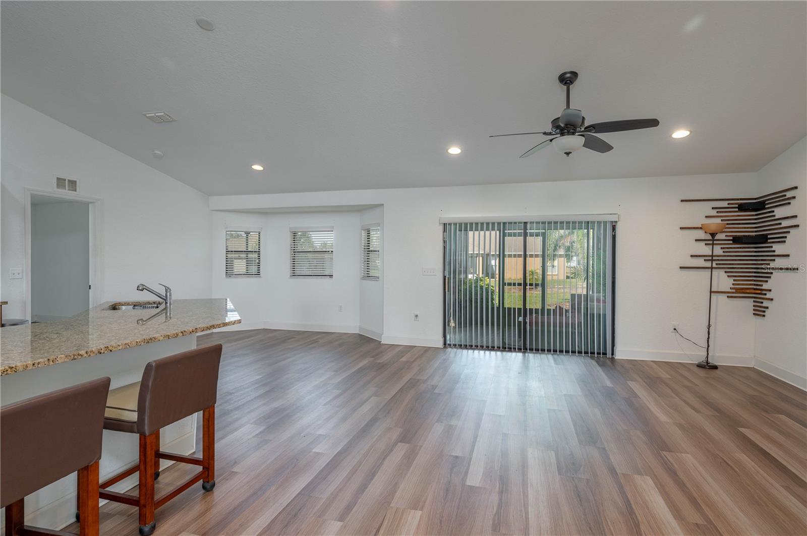343 DINNER LAKE CT, LAKE WALES, FL, 33859